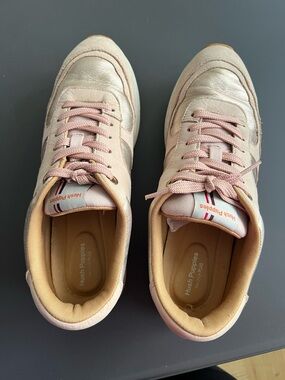 Hush Puppies Women's Blush Pink Leather & Metallic Accent Sneakers